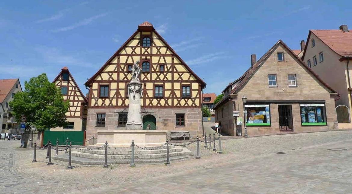 Komplette Wohnung In Wendelstein Bei Nuernberg - Messenaehe Exterior photo